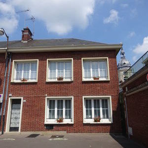 PART MAISON AMIENS HYPER CENTRE 131 M2 AVEC JARDIN